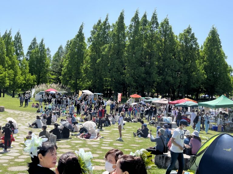 蜻蛉池公園：水と緑の音楽広場